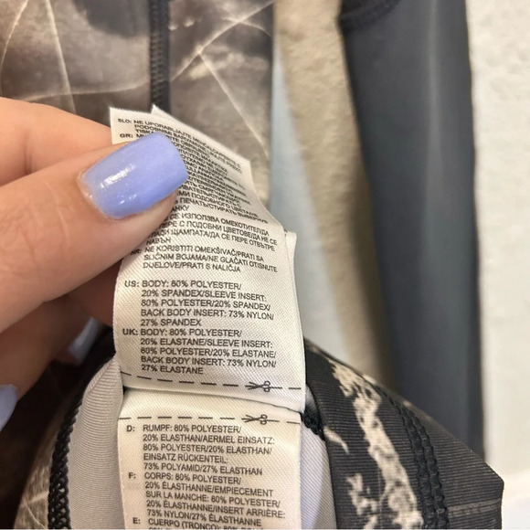 Reebok Combat LS RASHG Speedwick Women's Top NWT - Picture 7 of 7